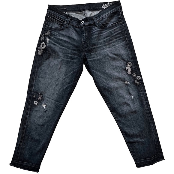 Lucky Brand Denim - Lucky Brand Sienna Slim Boyfriend Floral Embroidered Capri Jeans